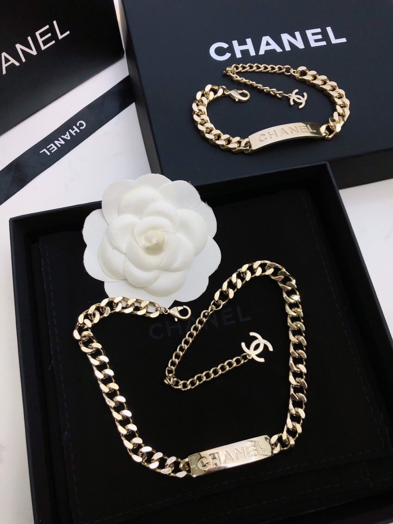 Ch**el bracelets